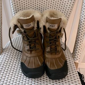 Ugg Adirondack Boots